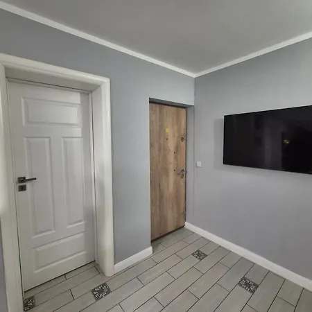 Bella Luxury Penthouse With Outside Jacuzzi And Barbecue Area Apartment Craiova