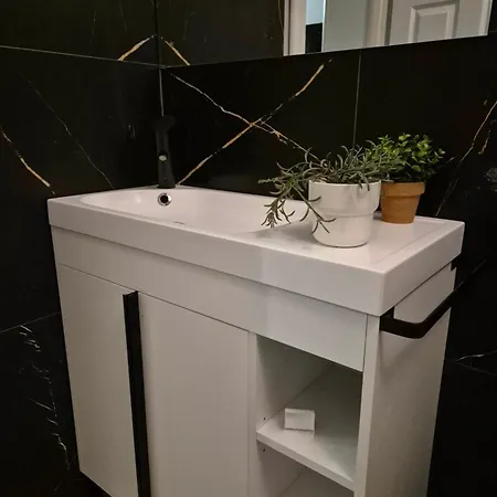 Apartment Bella Luxury Penthouse With Outside Jacuzzi And Barbecue Area *