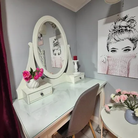 Apartment Bella Luxury Penthouse With Outside Jacuzzi And Barbecue Area