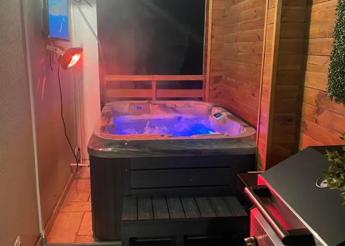 Apartament Bella Luxury Penthouse With Outside Jacuzzi And Barbecue Area *